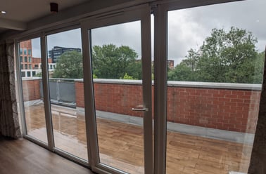 Oxford Road, Chorlton on Medlock, Manchester - Image 3