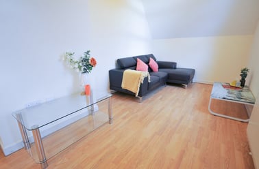 Barlow Moor Road, West Didsbury, Manchester - Image 2