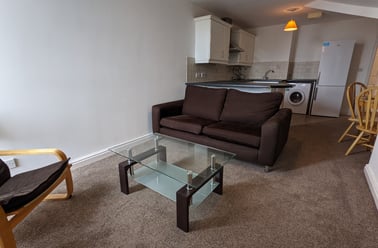 Plymouth Grove, Ardwick, Manchester - Image 3