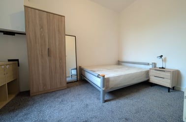 Richmond Grove, Ardwick, Manchester - Image 2