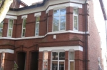 7 Blair Rd, Whalley Range, Manchester - Image 2