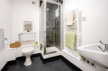 Bronze Room, Ben Russell Court, 35 Grasmere Street, Bede Island, Leicester - Image 2