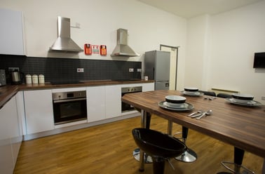 Silver Ensuite, Alexandra Hall, Victoria Terrace, City Centre, Aberystwyth - Image 3