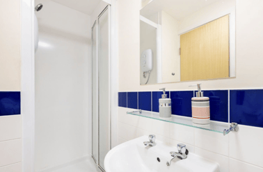 Copper Ensuite, Rockingham House, Broad Lane, City Centre, Sheffield - Image 2