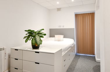 Classic Studio, Cadnam Hall, 65 Cadnam Close, Harborne, Birmingham - Image 2