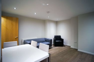 St Peters Close, Kelham Island, Sheffield - Image 2