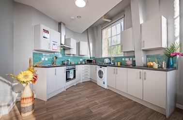 Superior Exec Ensuite, Cotton House, Radford Boulevard, Radford, Nottingham - Image 3