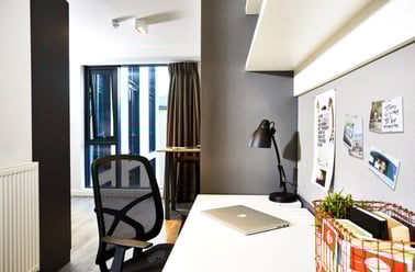 Accessible, Fountainbridge, 125a Fountainbridge, New Town, Edinburgh - Image 2