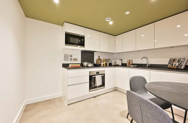 Premium En-suite, YourTribe Deptford, 82-84 Childers Street, Deptford, London - Image 2