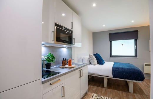 Premium Studio