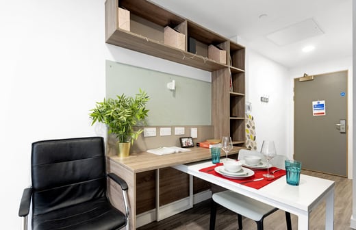 Premium Studio