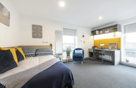 Platinum En Suite