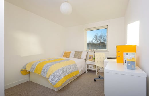Premium Plus Large 4 Bed Flats