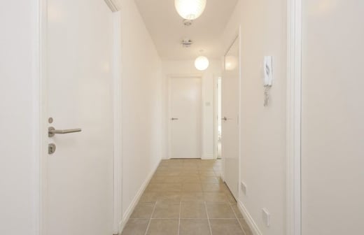 2 Bed Flat With Study