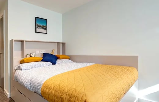 7-Bed Standard Ensuite (Restricted View)