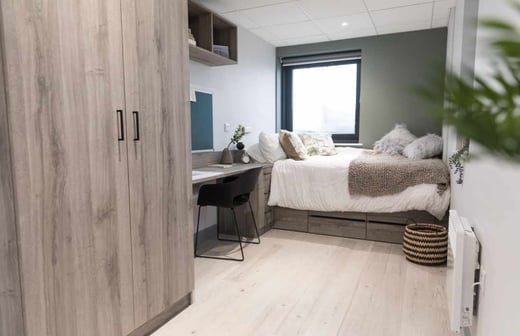 Deluxe En-suite (water Facing)