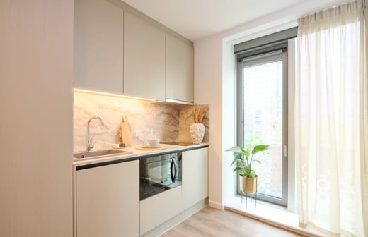 Silver Studio (Floors 10 - 16)