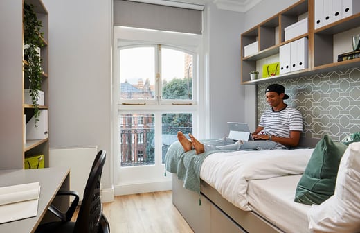Private Bedroom 