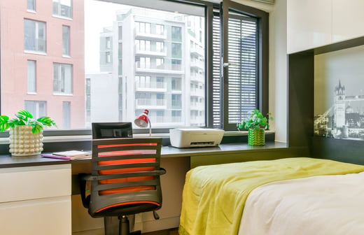 Ensuite Bedroom-Kings Cross