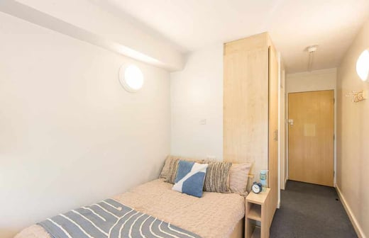 6 Bed Classic En-suite