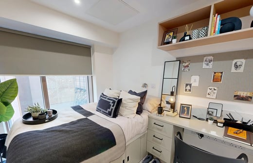 Deluxe Ensuite