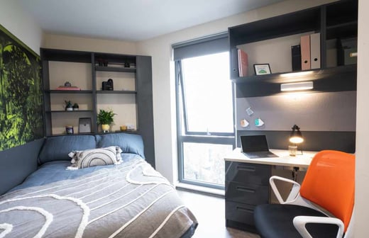 5 Bed Premium En-suite