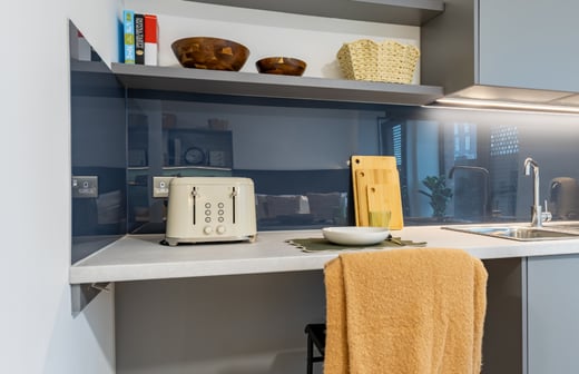 Standard Studio (floor 9-10)