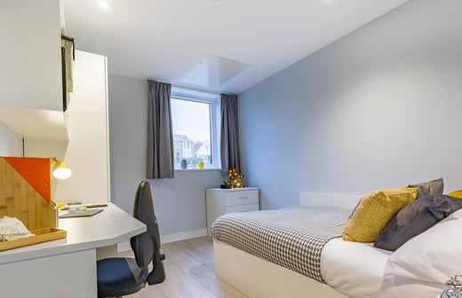 5 Bed Club En-suite