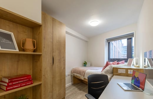 Standard Ensuite
