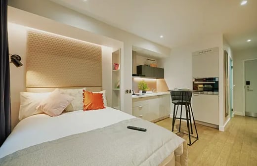 Platinum Studio - 1 Floor