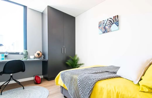 5 Bed Shared Apartment (High Floor)