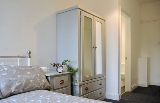 Double Ensuite Room