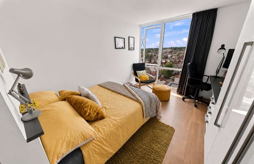 Gold City Studio, Floors G-2