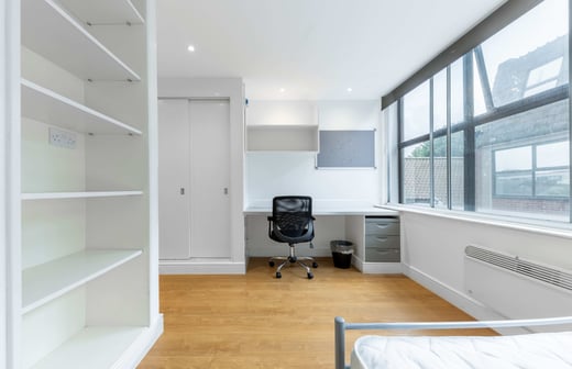 Large Double Bedded Rooms (Premium)