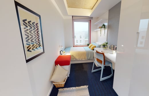 Gold En Suite Plus