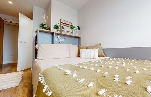 Bronze En Suite Premium