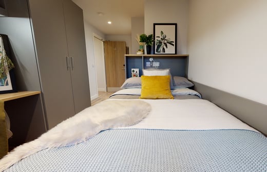 Platinum En Suite