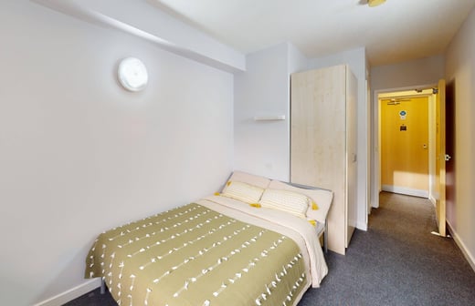 Copper En Suite Plus