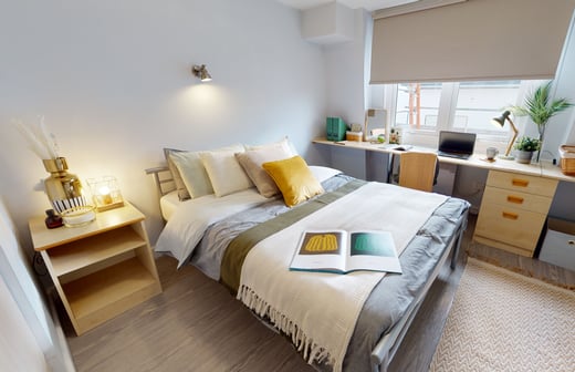 Platinum En Suite