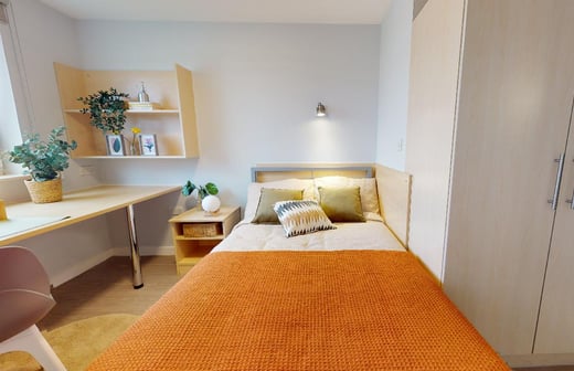 Bronze En Suite Premium