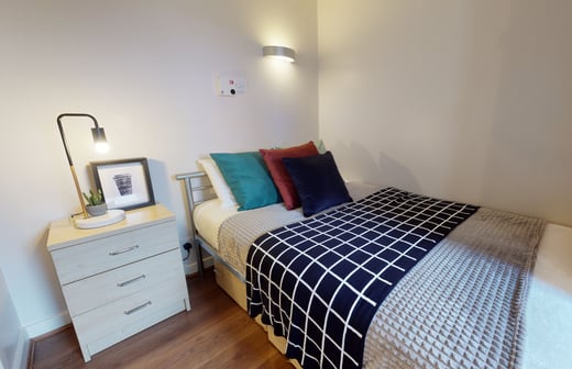 Silver 2 Bed Apartment