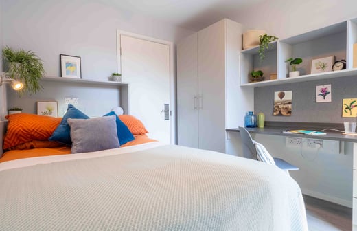 Platinum 2 Bed Apt Plus