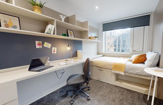 Bronze En Suite Plus