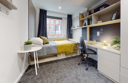 Silver 3 Bed Apartment