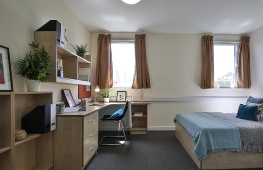 Platinum En Suite Plus