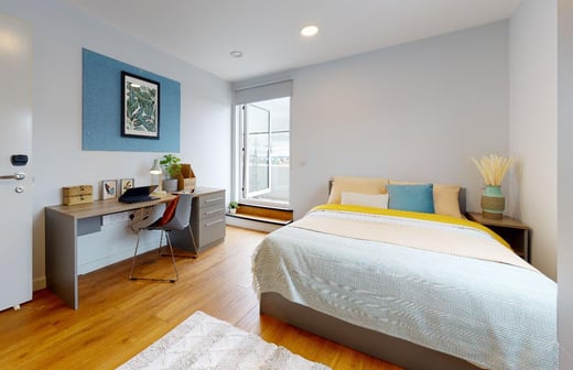 Penthouse En Suite