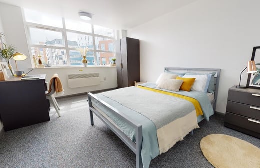 Platinum Room Plus