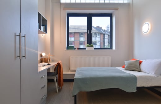 2 Bed Apartment