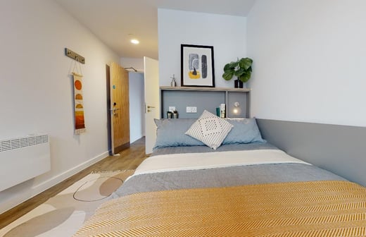 2 Bed Apartment Plus