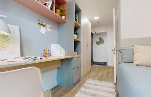 Platinum En Suite Plus